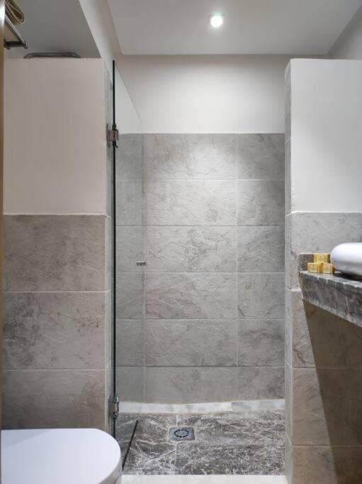 Appartamento Plein Centre Marrakech, Grand Balcon Filant Marrakesh Esterno foto