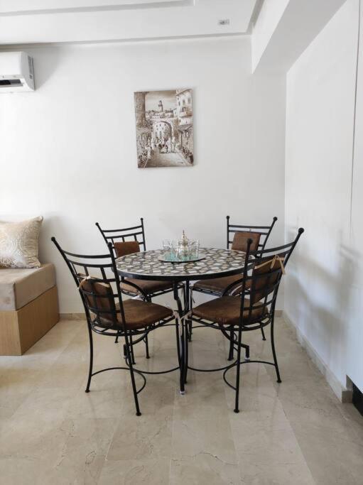 Appartamento Plein Centre Marrakech, Grand Balcon Filant Marrakesh Esterno foto